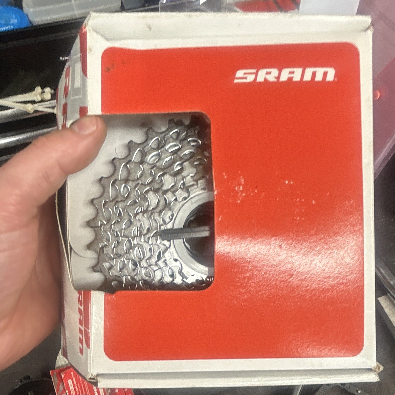SRAM PG-1050 10 Speed Cassette 11-32T Silver Steel MPN 00.2418.034.003