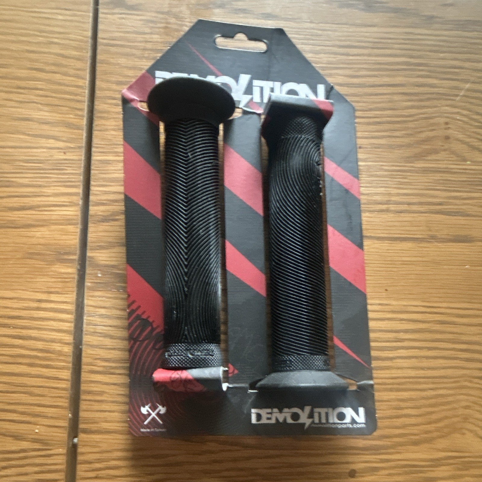 Demolition BMX Bike Handlebar Grips Pair black (2 Items)