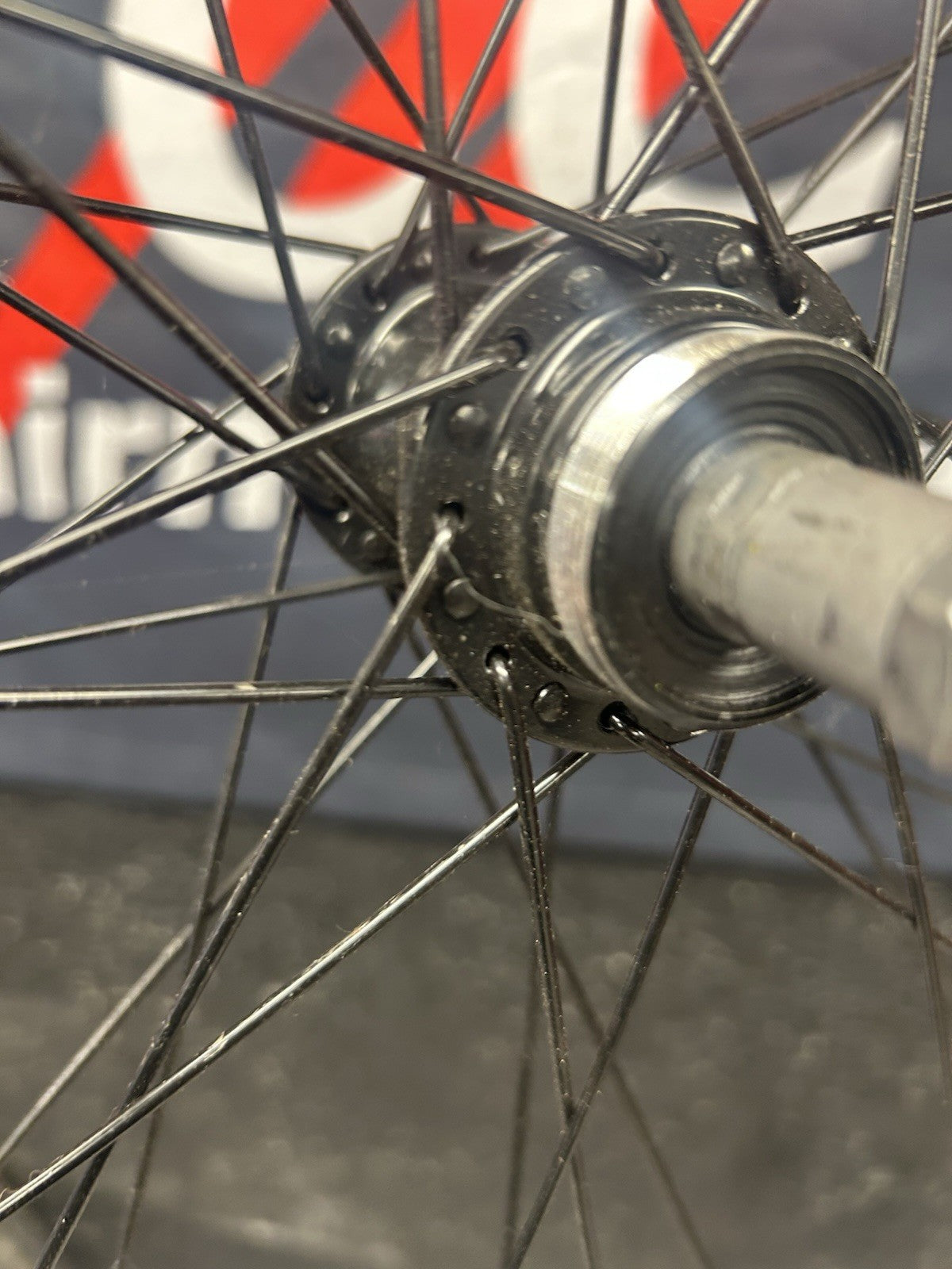 Raleigh 26 Inch Rear Wheel Screw On Rim Brake Quick Release