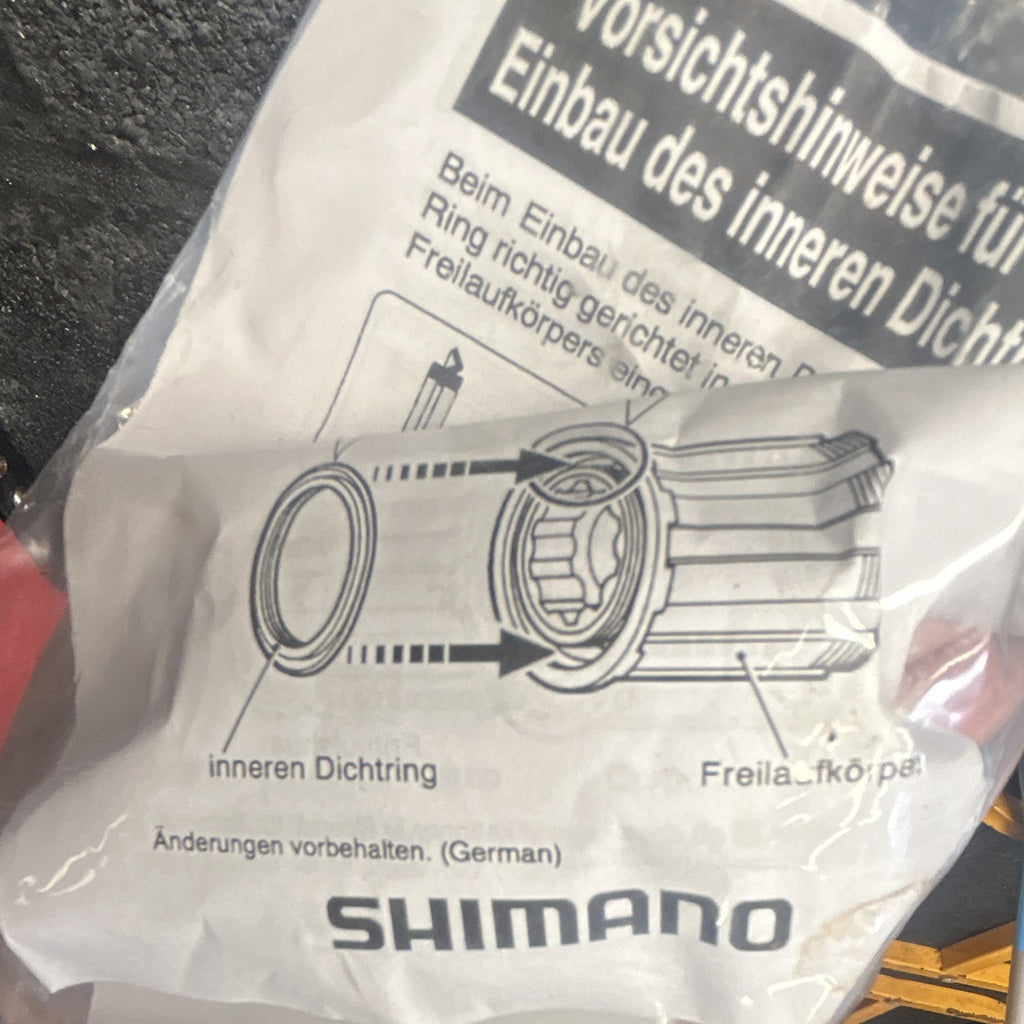 New Shimano Complete Freehub Body Y3TD98040 FH-RM66