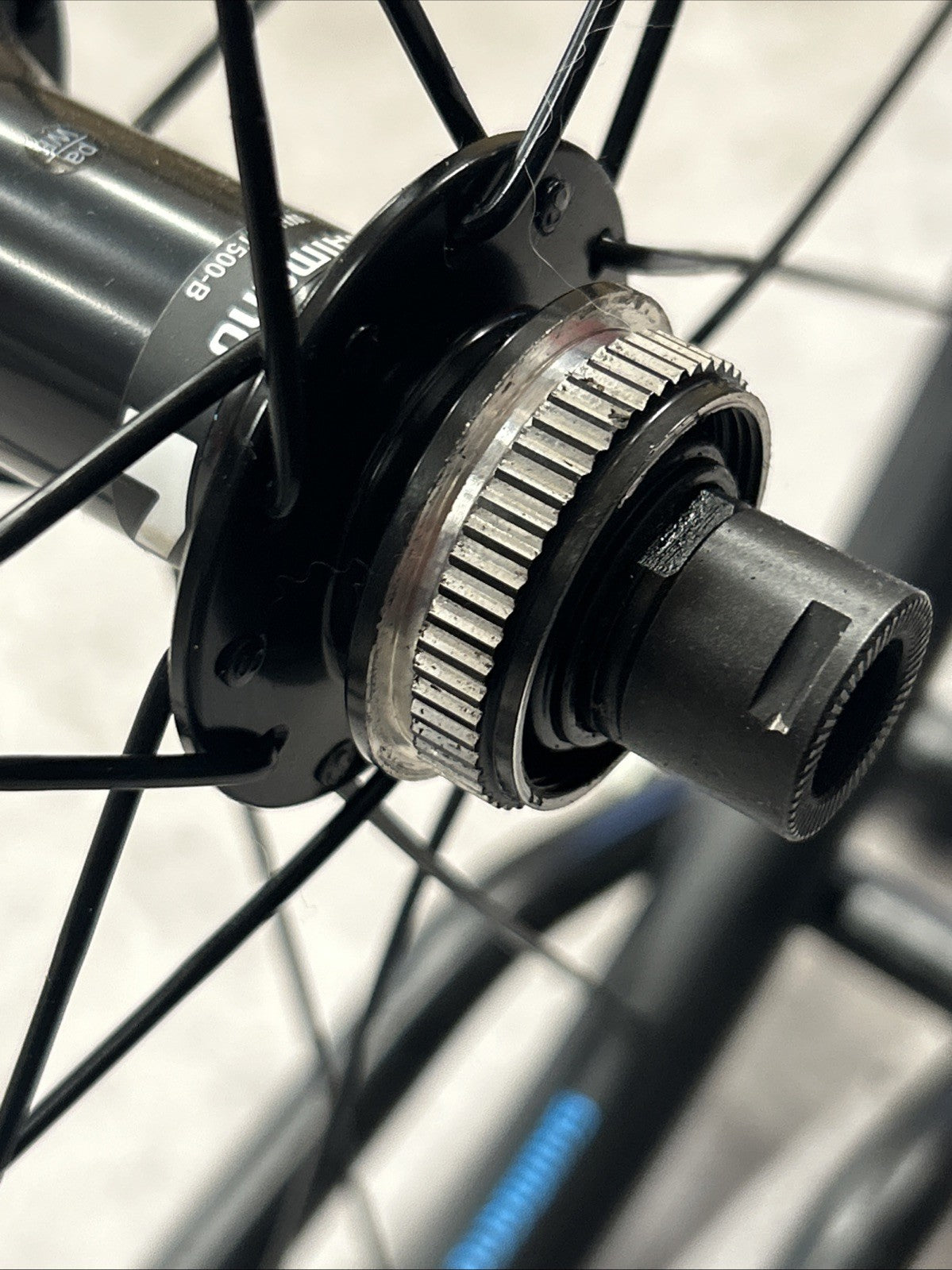 Shimano WH-MT500 Rear 27.5 Centre Lock Disc Brake 12mm Thru Axle HG Cassette Fit